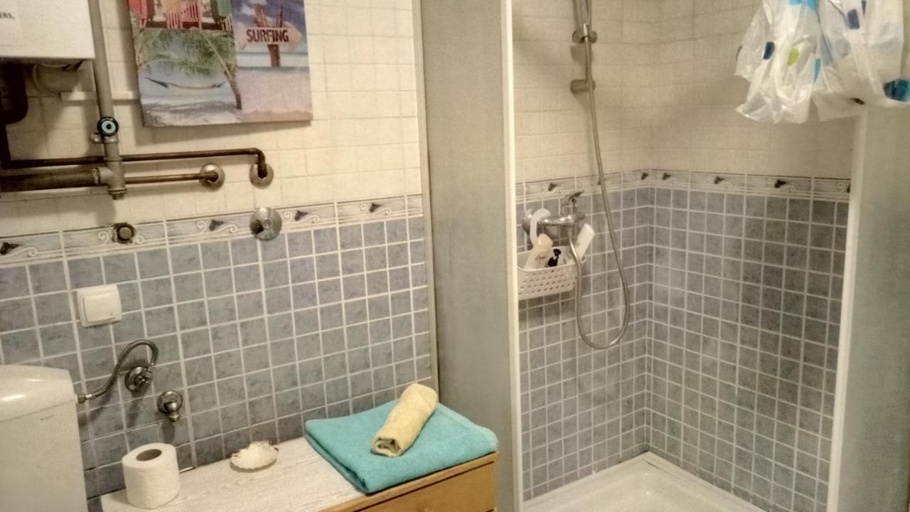 Rooms Aeroport Velika Gorica Bagian luar foto