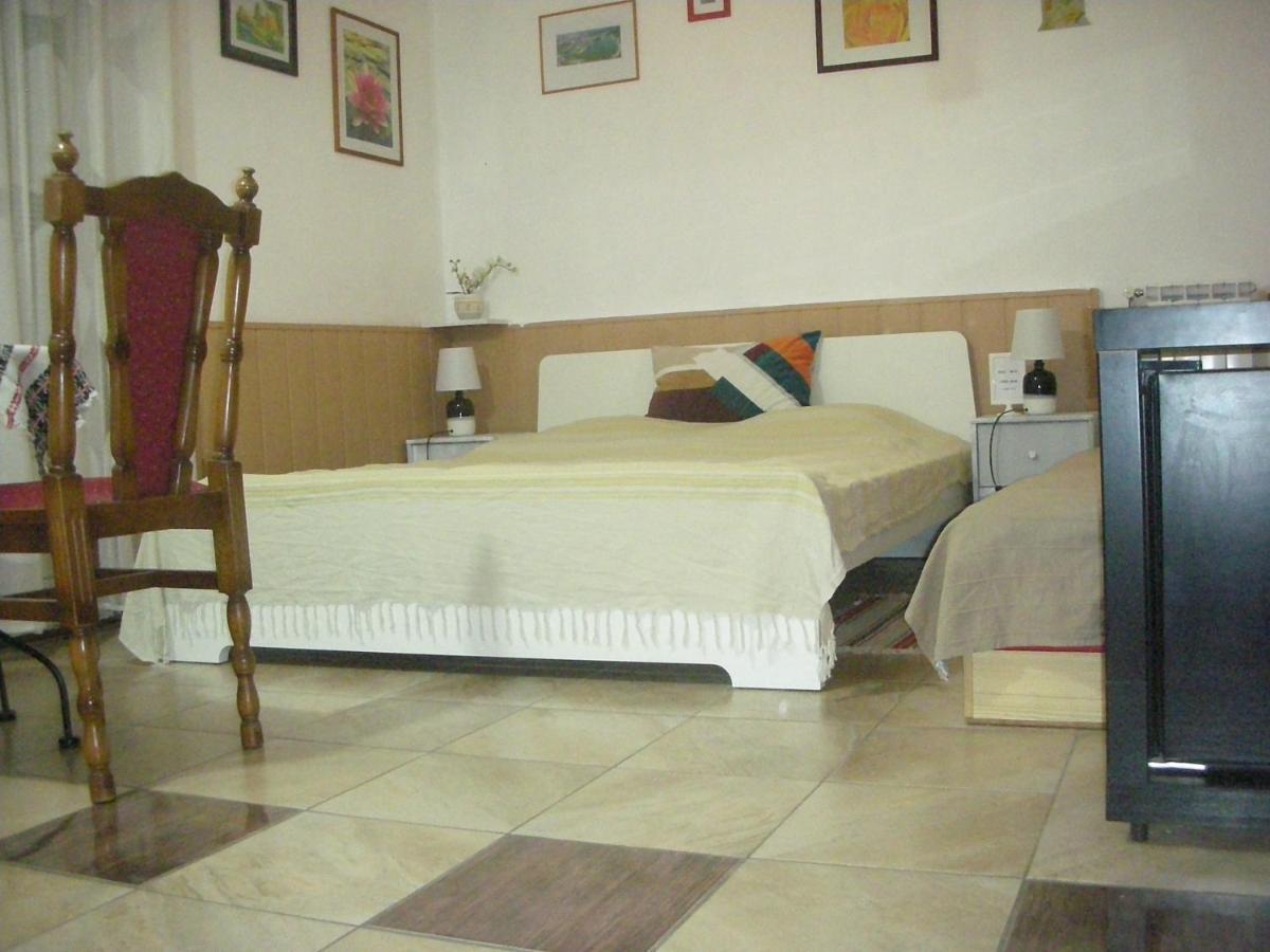 Rooms Aeroport Velika Gorica Bagian luar foto